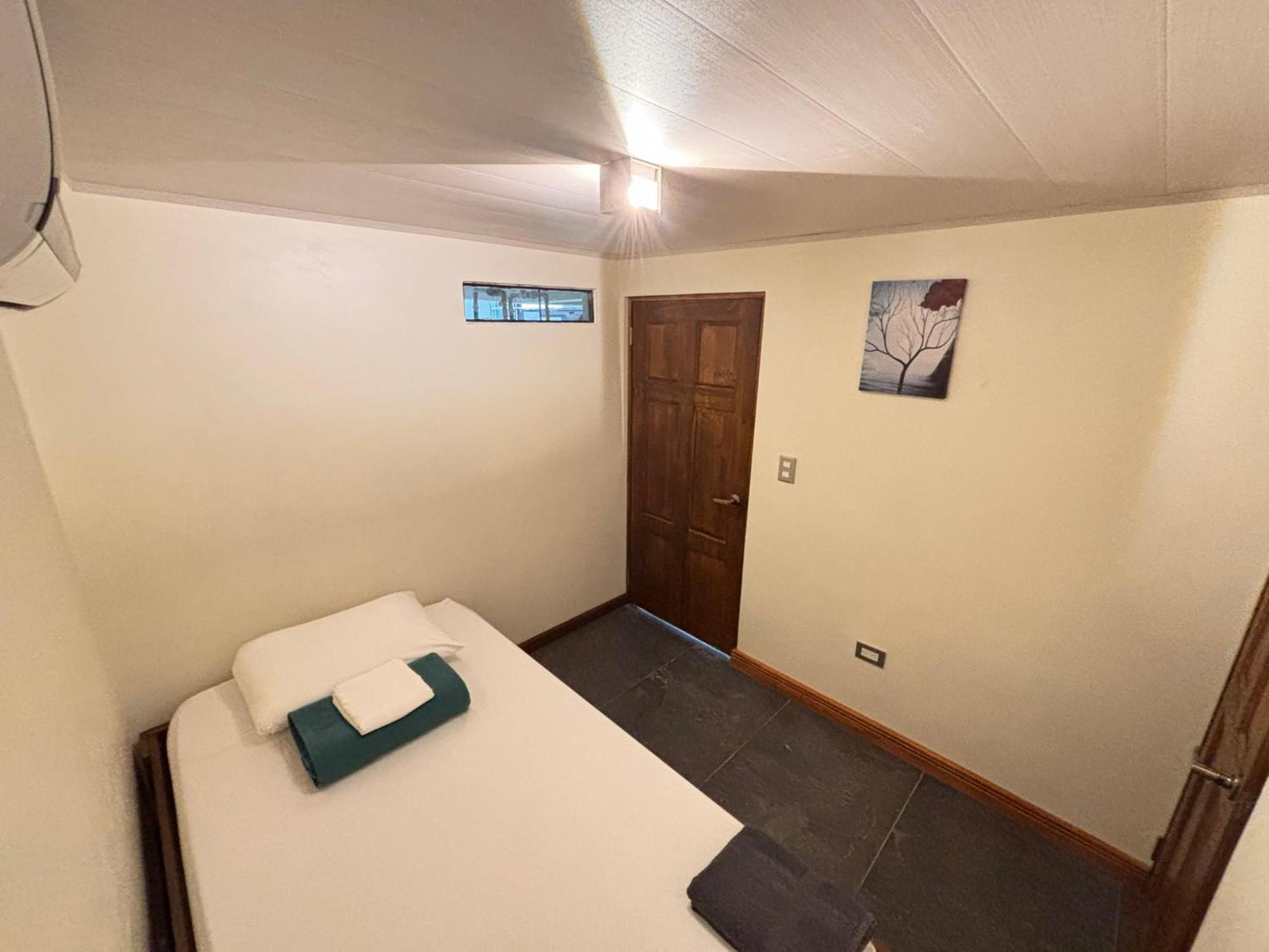Arenal Backpackers Resort ラ・フォルトゥナ エクステリア 写真